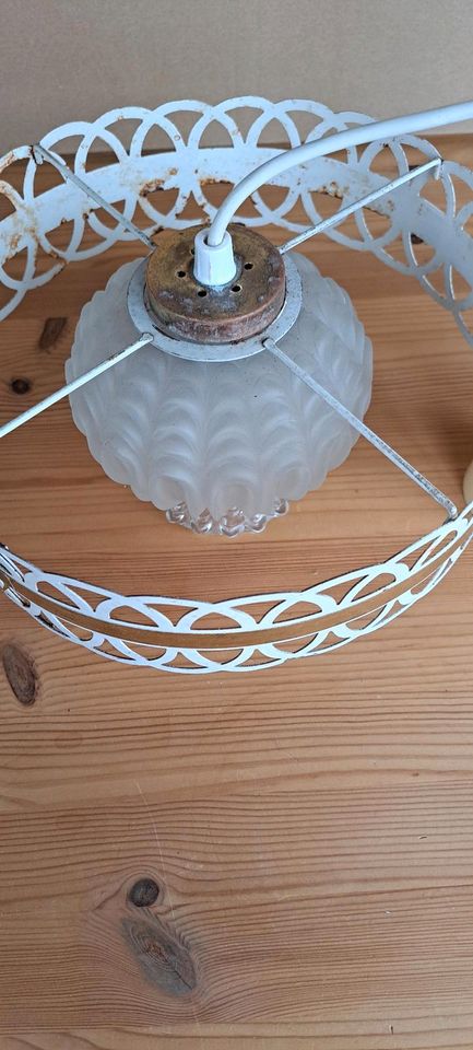 Schicke Retro Lampe, 60er Jahre, Glas, sehr selten in Wittorf