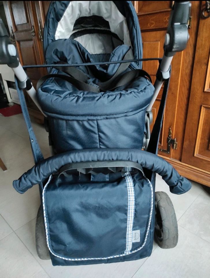 Teutonia Cosmo V3 Kinderwagen in Nümbrecht