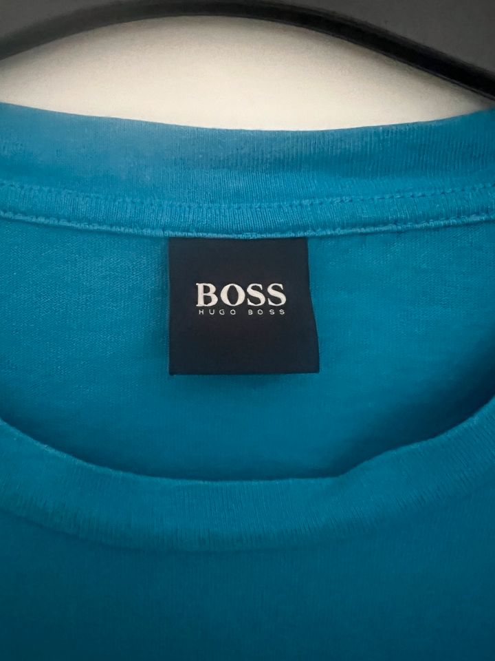 Hugo Boss T-shirt in Bad Oeynhausen