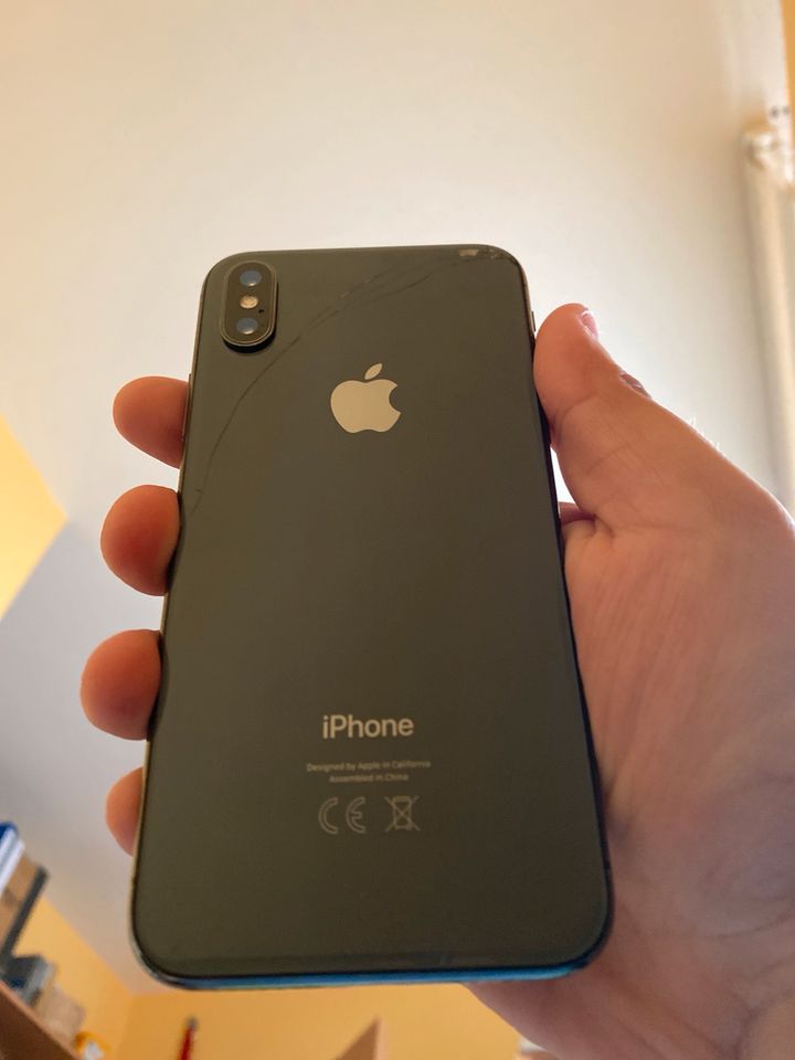 Iphone X 256Gb (defekt) in Völklingen