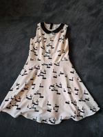 tolles Kleid Schöne M&SKids Topzustand Sachsen - Görlitz Vorschau