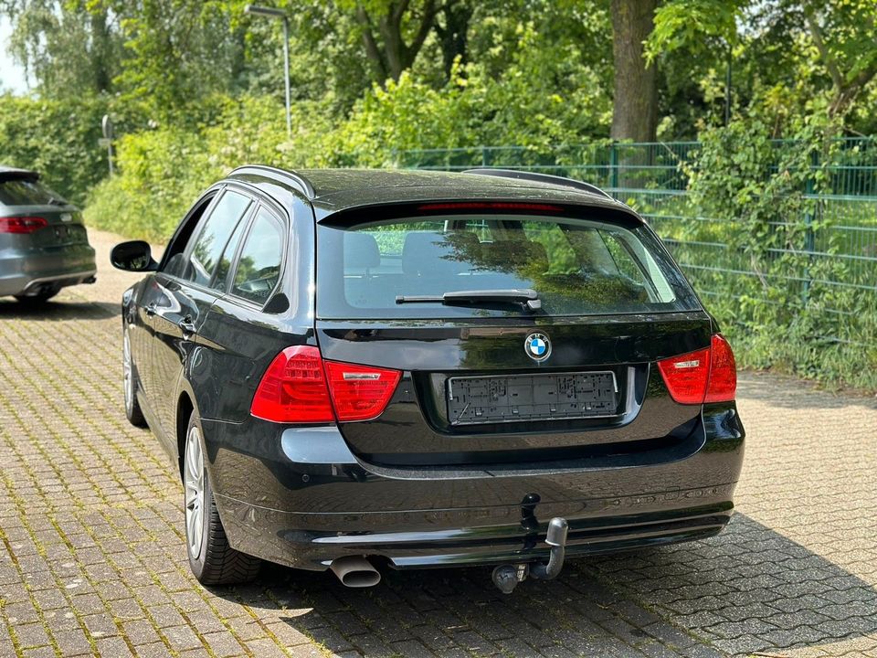 BMW 318d Touring Handsfree*Sitzheizung*Lederlenkrad* in Alsdorf