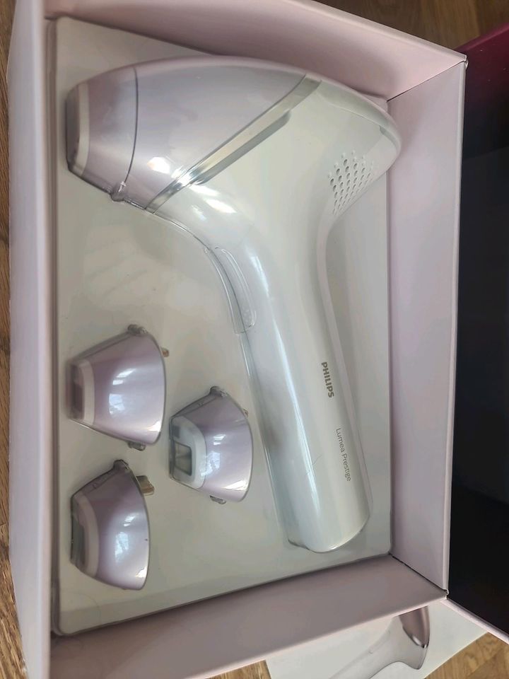 Reduziert_Philips lumea BRI947 Prestige IPL Laser in Kaiserslautern