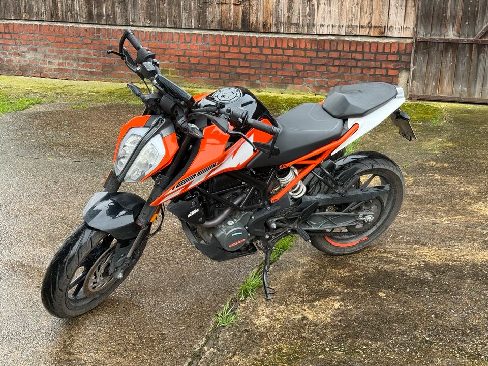 Ktm 125 Duke in Ahlen