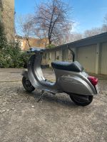 Vespa V50- Deutsche Papiere Innenstadt - Köln Altstadt Vorschau