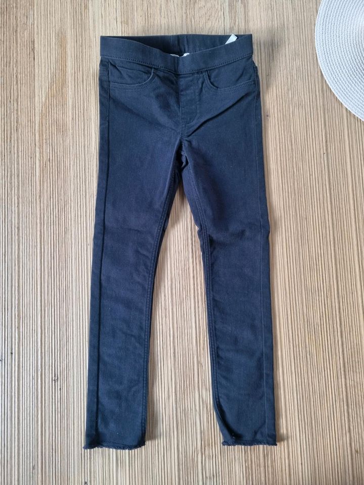 Schwarze Jeggings skinny H&M 116 in Nörten-Hardenberg