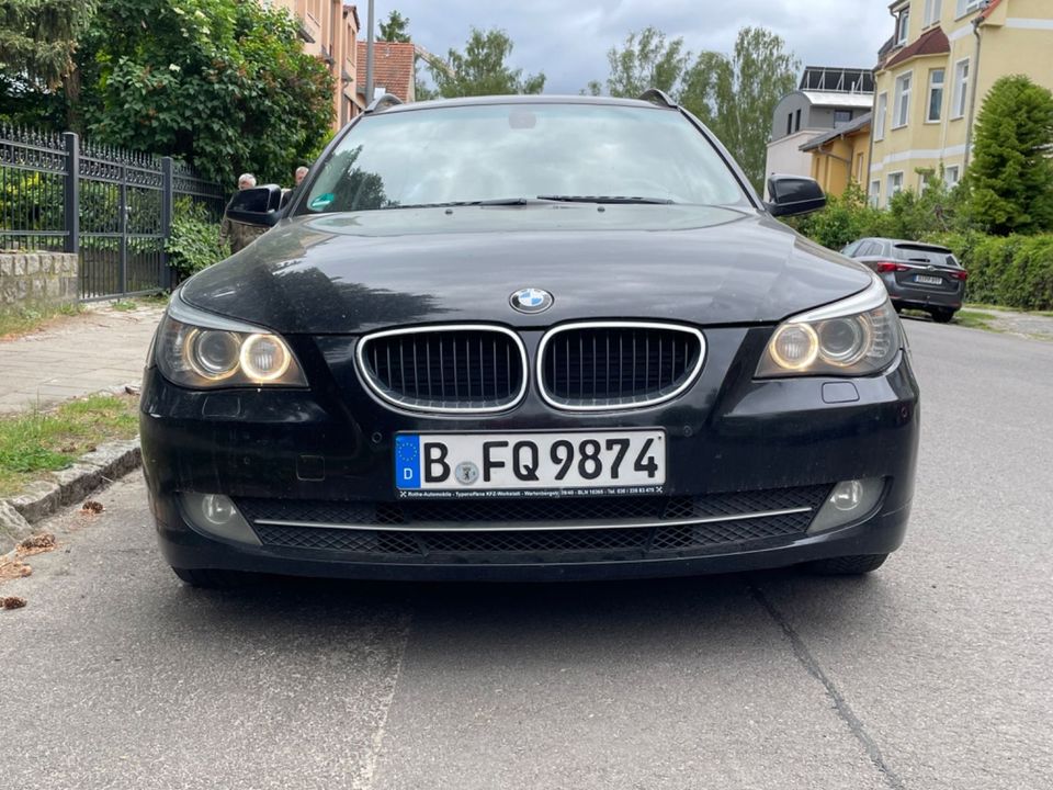 BMW 520 Baureihe 5 Touring 520d*Leder*Navi*Klima in Berlin