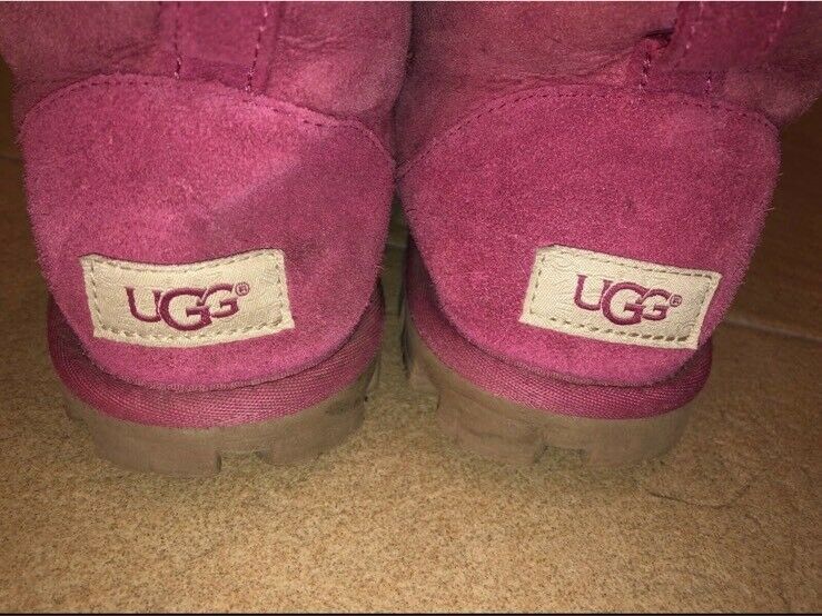 UGG Boots Damen/ Kinder, pink, Größe 37 in Hainburg