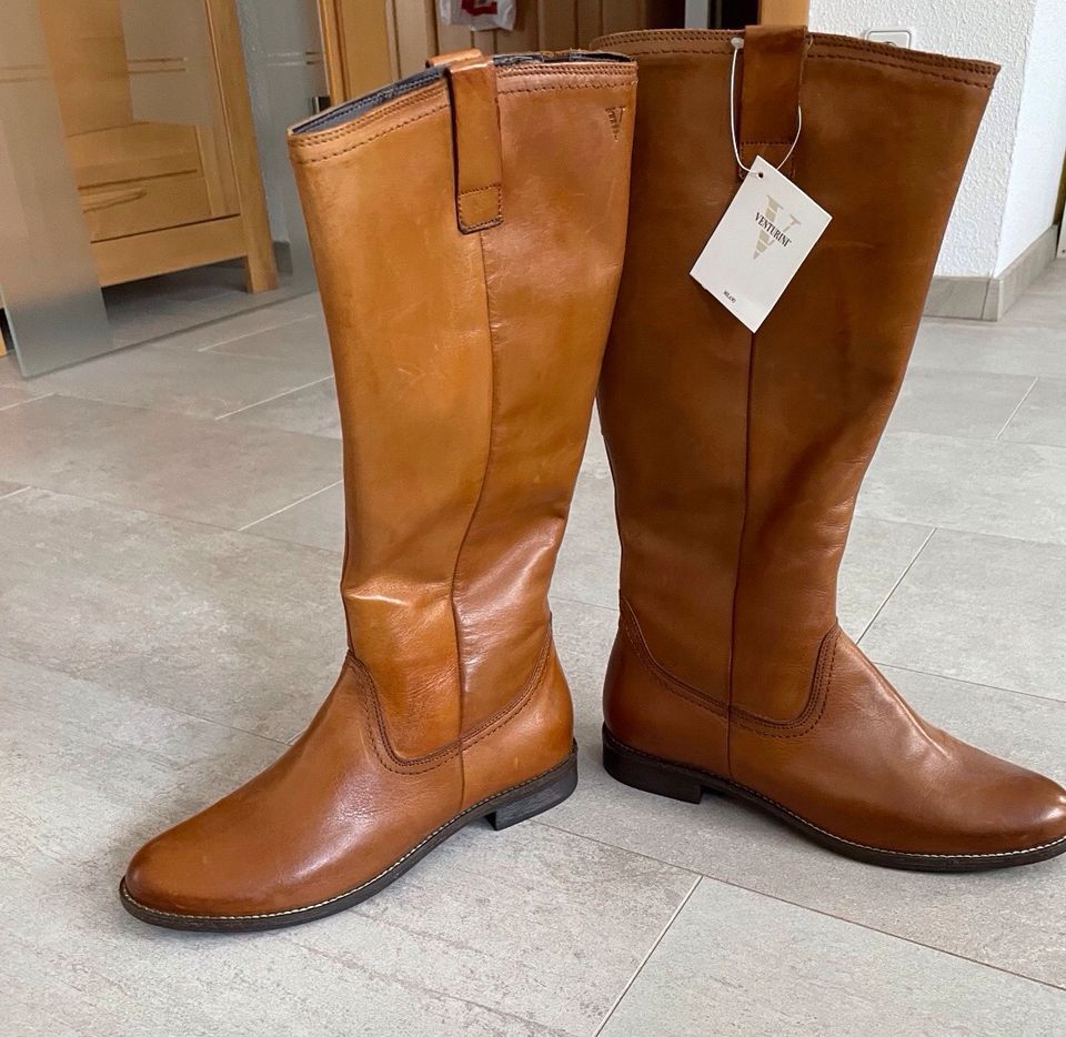 Damen Stiefel, Venturini Milano, Größe 40, neue in Wallenhorst