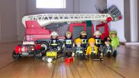 Playmobil Feuerwehr Auto mit 8 Feuerwehr Leuten und Ausrüstung Nordrhein-Westfalen - Moers Vorschau