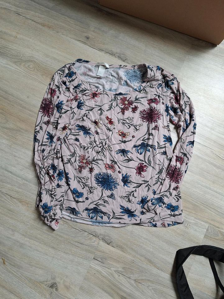 Stillshirt rosa stillbluse H&M Blumen M in Bad Berneck i. Fichtelgebirge