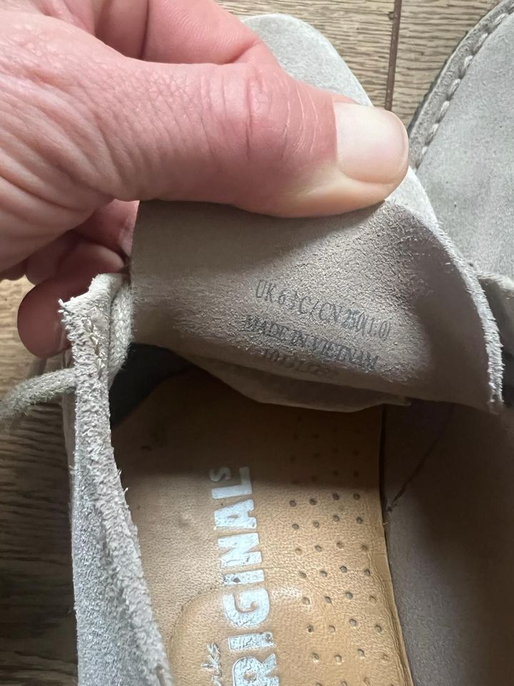 Clarks original Lederschuhe in Größe 39 (6,5 UK) in Goch