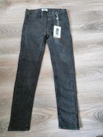 Neue Jeans Gr. 140 fällt aber eher 134 aus. Köln - Nippes Vorschau