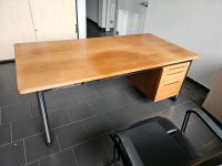 Schreibtisch aus Echtholz Nordrhein-Westfalen - Troisdorf Vorschau