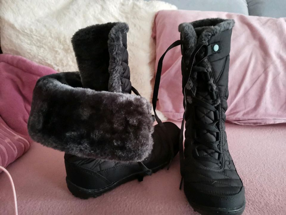 Neue Winterstiefel Columbia Größe 35 in Eckernförde