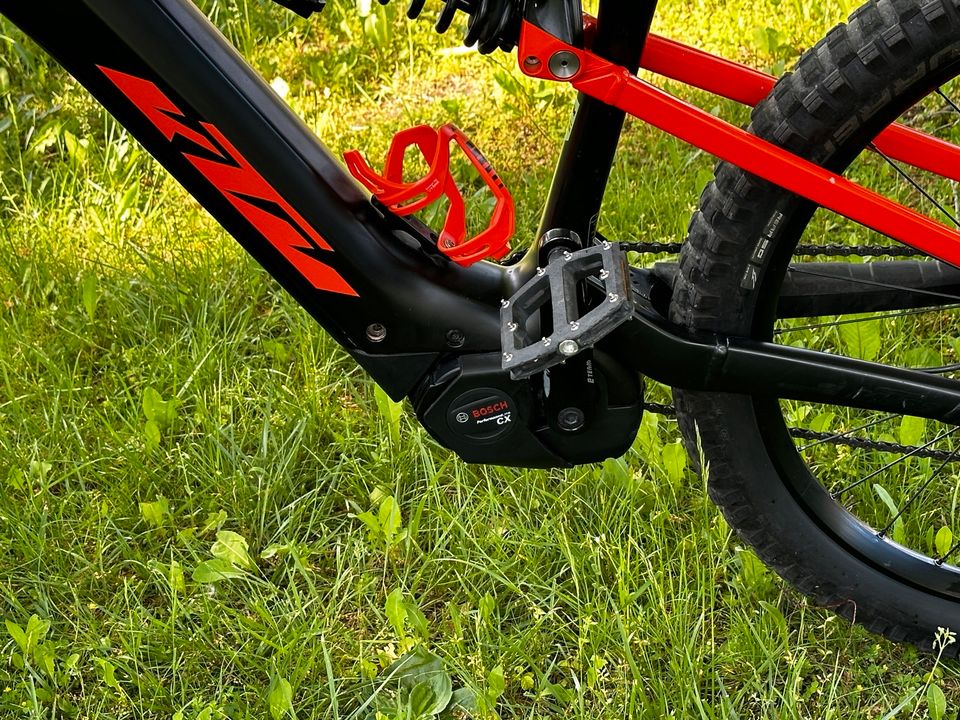 E-Bike MTB KTM Macina Prowler Prestige Carbon in Ergolding