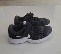Kinder Schuhe Sneaker von Nike gr 28,5 Bayern - Feucht Vorschau