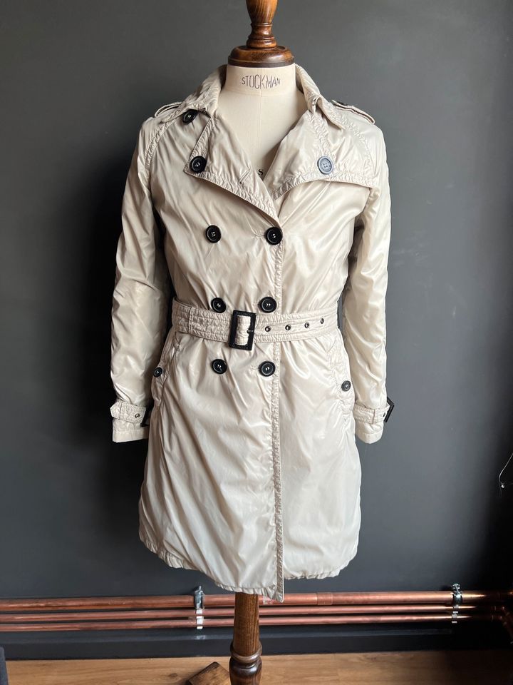 MONCLER Trenchcoat Gr. 3 / M beige Jacke Mantel in Hamburg