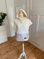 Adidas Shirt Hoodie Beige Weiß M 38 40 Dresden - Innere Neustadt Vorschau