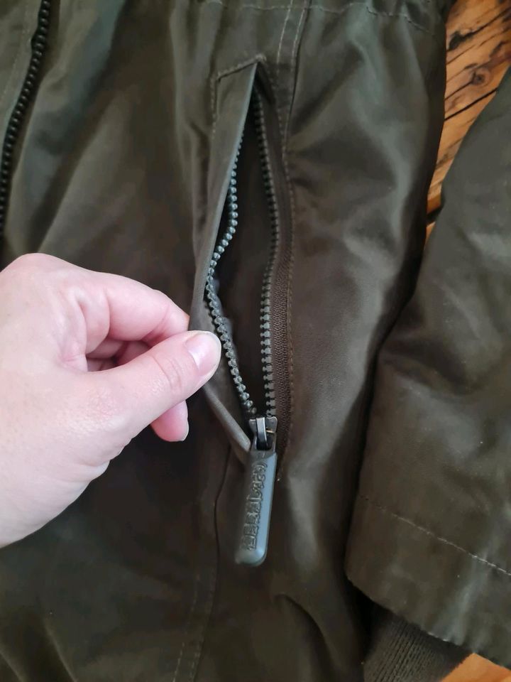 Superdry Parka S grün weich Fell bequem micro Fibre Jacke mantel in Oldenburg