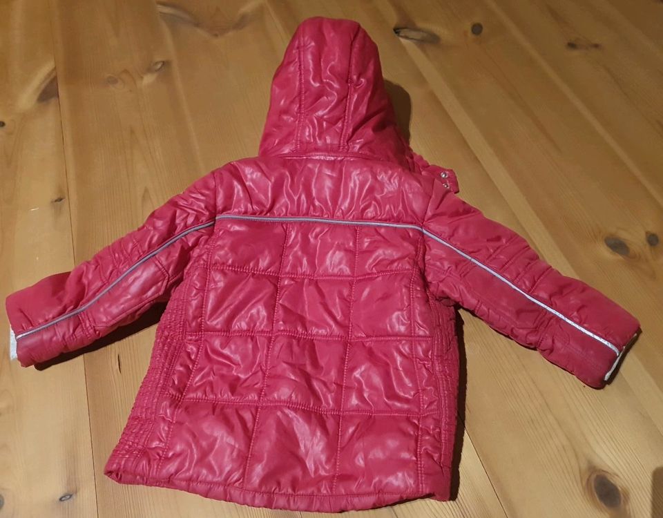 Winterjacke mit Weste Gr. 86 in Berlin