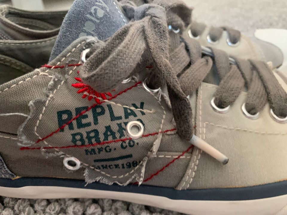 Coole Sneakers von Replay in Dotternhausen