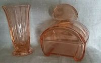 DDR Frisierkommode Deckeldose rosa Glas Vase Kammschale Pressglas Nordrhein-Westfalen - Dinslaken Vorschau