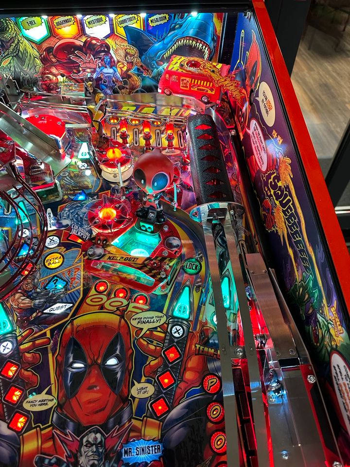 Flipper - Pinball Stern Deadpool Limited Edition in Gronau (Westfalen)