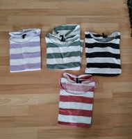 4 T-Shirts von Vero Moda Gr. XS Baden-Württemberg - Freiburg im Breisgau Vorschau