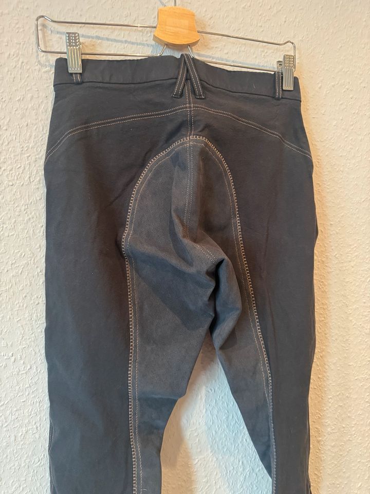 Neu Reithose Jeans schwarz grau equiva Größe 38/M in Freiburg im Breisgau
