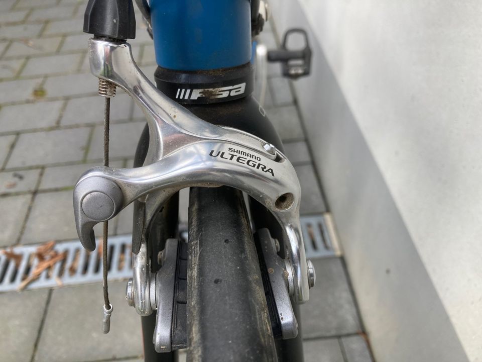 Lucas-Cycles.CZ Rennrad 56,  9-speed in Bonn
