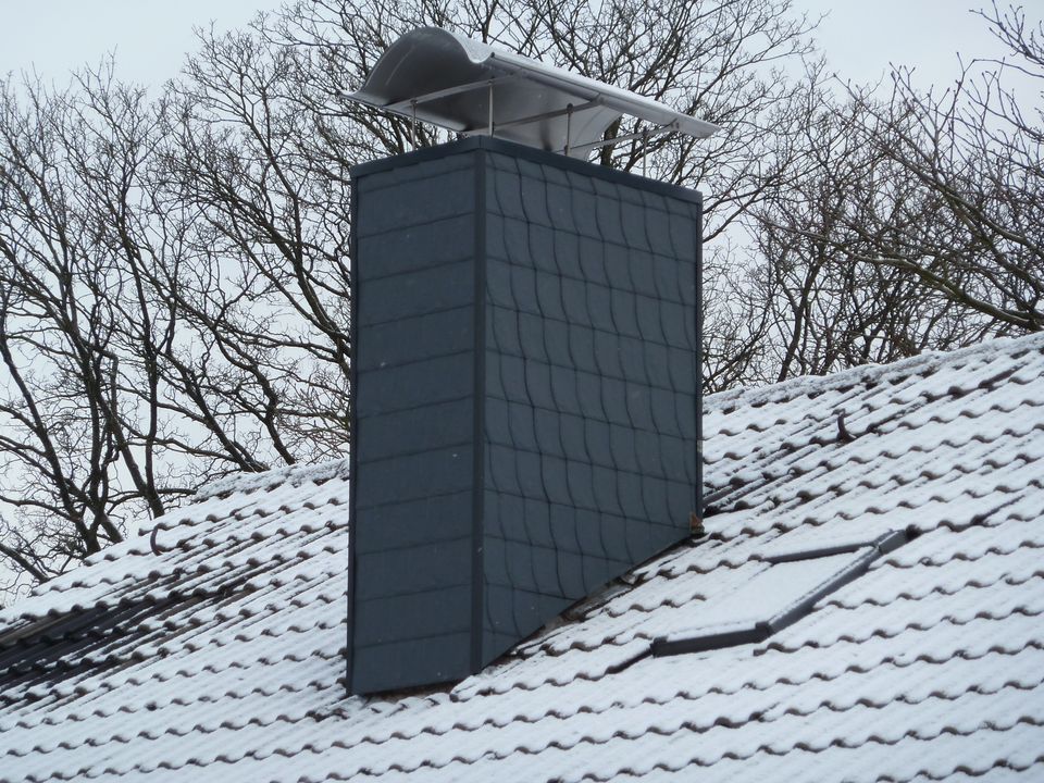 Fassade Naturschieferoptik aus glasfaserverstärktem Kunststoff in Möhnesee