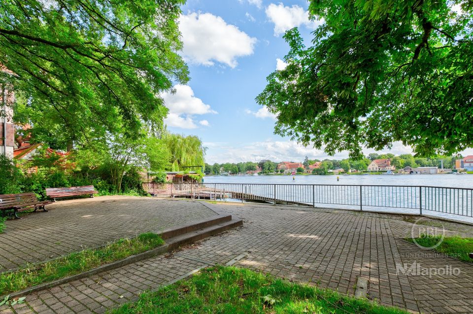 TOP LAGE IN KÖPENICK! TRAUMHAFTES PENTHOUSE MIT UMLAUFENDER TERRASSE UND WASSERBLICK! in Berlin