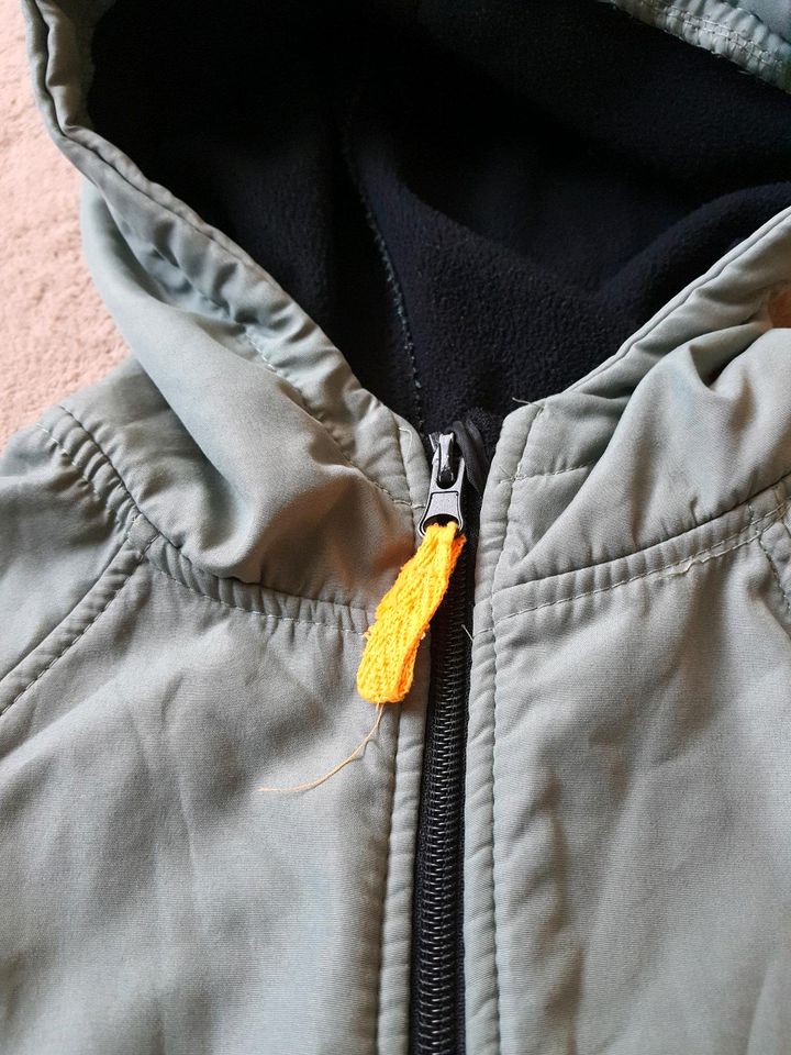 Übergangsjacke Jungen Gr. 122/128 in Berlin