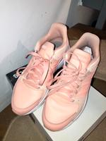 Adidas Gr 41  NEU rosa UNPAAR Nordrhein-Westfalen - Kaarst Vorschau
