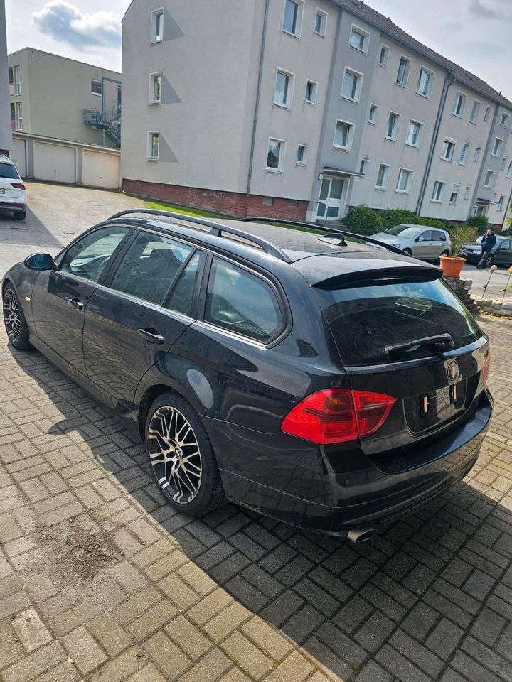 BMW E91 320D*Automatik*Xenon*AHk*Touring in Hamm