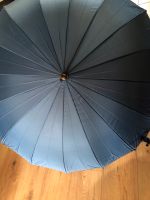 Stockschirm Regenschirm dunkelblau mit Holzgriff Nordrhein-Westfalen - Neuss Vorschau