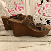 SANDALEN WEDGE PLATEAU KEILABSATZ VELOURLEDER COGNAC BRAUN GR. 39 München - Maxvorstadt Vorschau