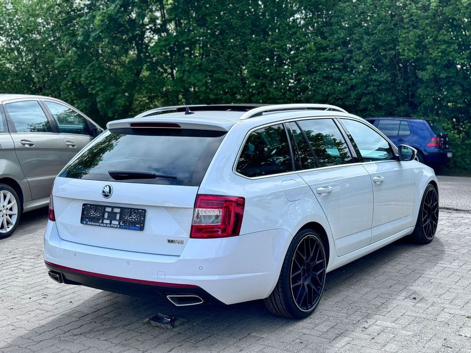 Skoda Octavia Combi RS*Vollausstattung*Tüv Neu*Euro6 in Bornhöved