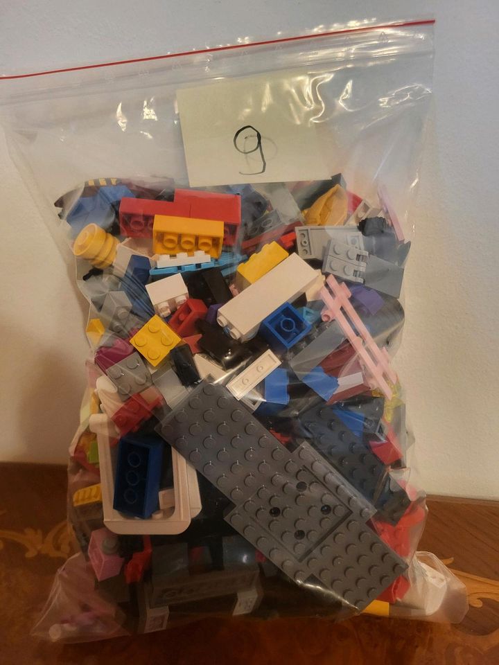 LEGO® 1KG Gemischt | Bricks, Plates, etc. #9 in Vilsbiburg