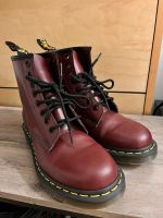 Doc Martens Stiefel Bordeaux Rot UNGETRAGEN NEU München - Moosach Vorschau