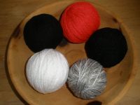 400g farbig Wolle für Strümpfe Schal usw. Baumwolle stricken Leipzig - Lößnig Vorschau