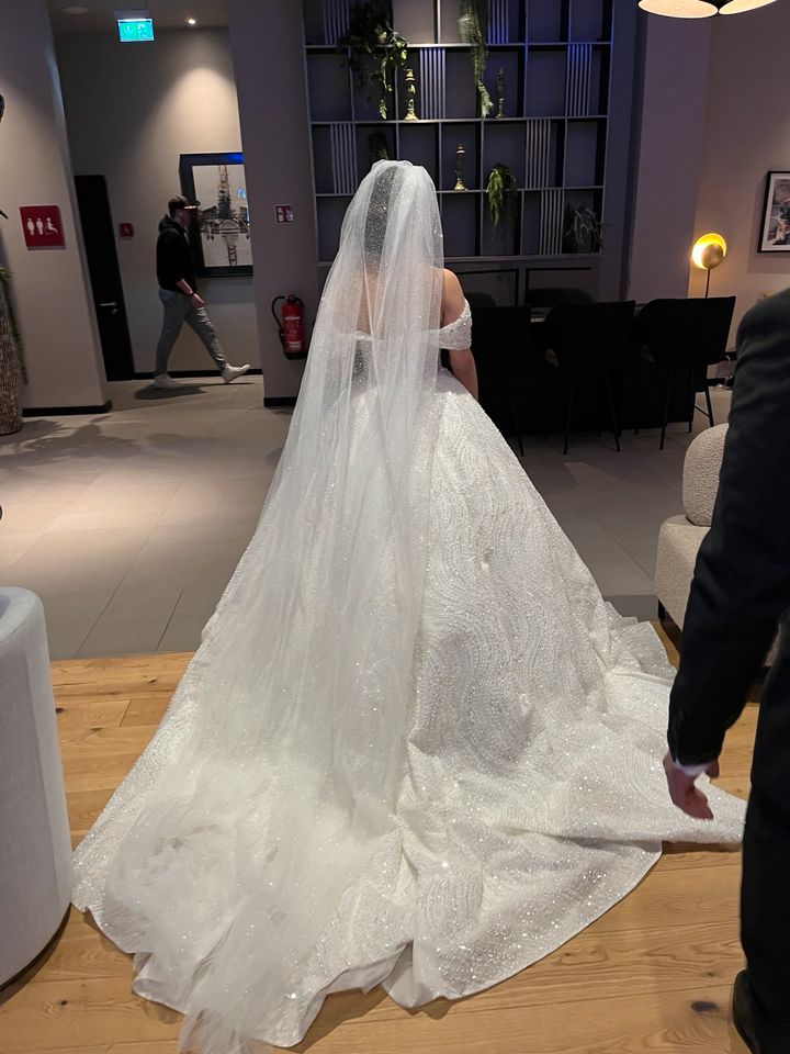 Hochzeitskleid/ Gelinlik/Brautkleid in Bonn