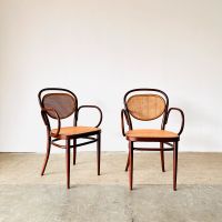 SET-PREIS! 2x schöne Thonet S215 RF Bugholzstühle | Stühle / Sessel | Zeitloser Designklassiker | Vintage Cafehaus Stühle Düsseldorf - Pempelfort Vorschau