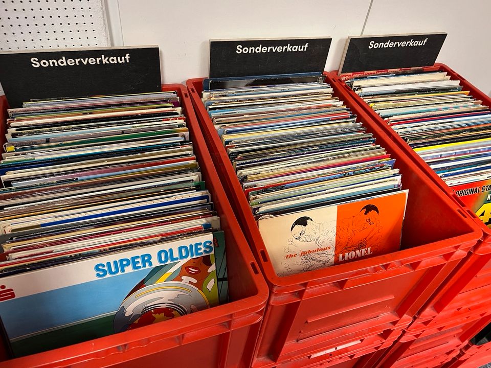 Schallplatten und CDs für 1€ Großer Sonderverkauf 15. & 16. Nov in Stuttgart