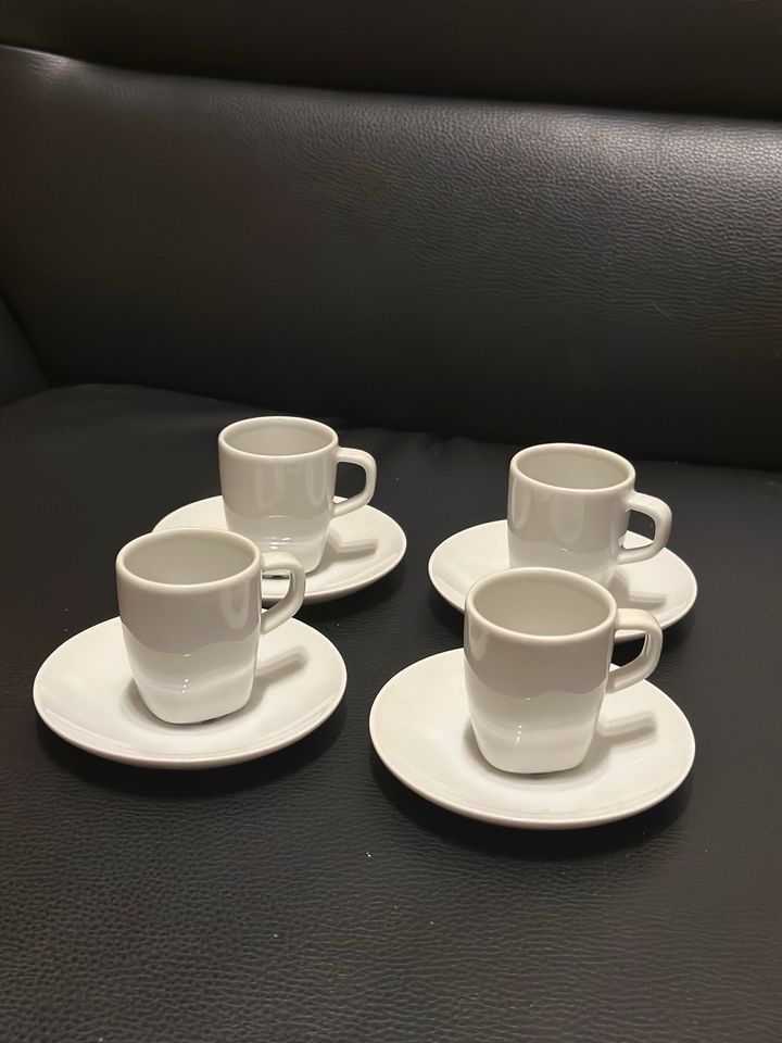 Kaffeetassen mit Untersetzer Set IKEA - sehr klein // 4 Stück in Neubrandenburg