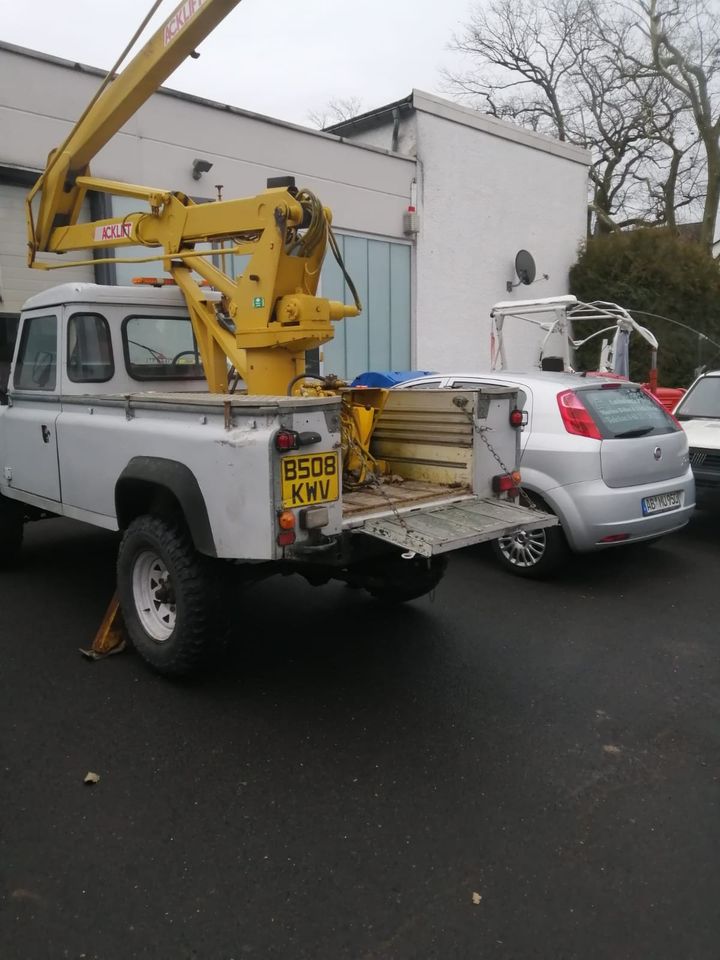 Land Rover Defender Hubsteiger Lift Arbeitsbühne 16500 netto in Goldbach