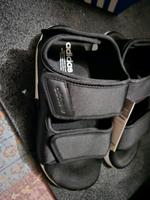 Sandalen Adidas gr 39 Neu mit Karton Bayern - Eichenau Vorschau