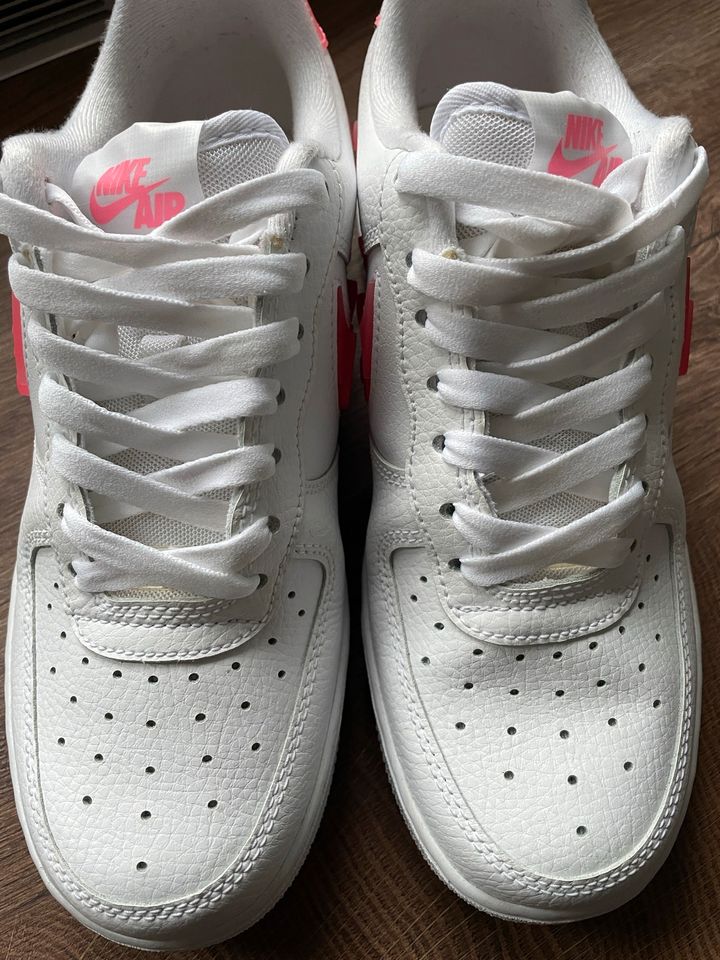 Nike Air Force 1 ‘Valentines Edition‘ in Holzwickede