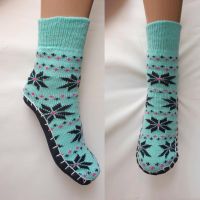 Damen Winter Socken Strümpfe warm Größe 37 Schleswig-Holstein - Kastorf Vorschau